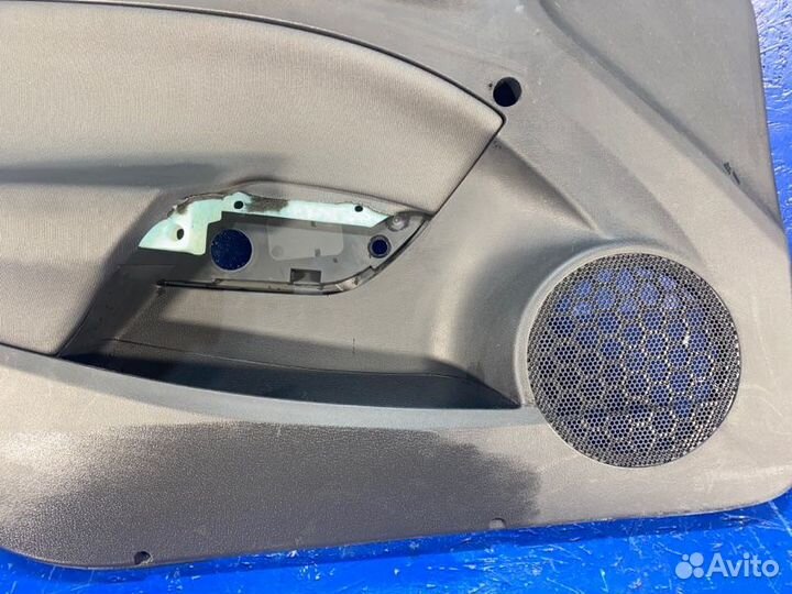 Обшивка двери передняя левая Seat Ibiza 6J cbzb