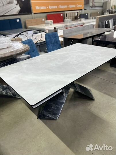 Стол кухонный стекло матовое Хортон