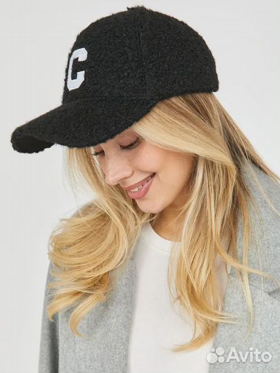 Кепка новая теплая Celine