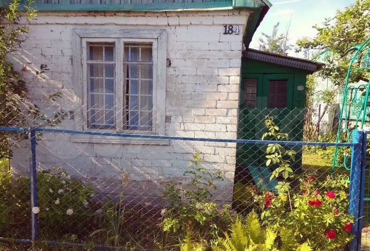 Дача 20 м² на участке 5 сот.