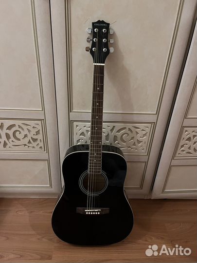 Акустическая гитара colombo