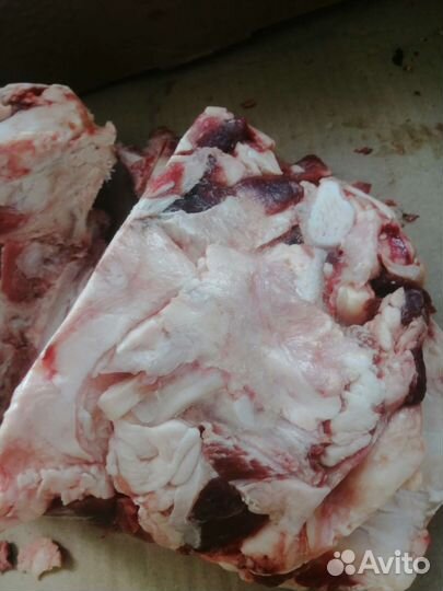 Обрезь говяжья, жилы, хрящи (говядина)