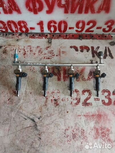 Топлевная рампа с форсунками opel astra H GTC