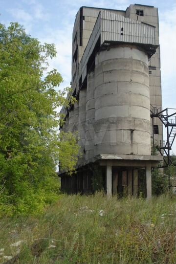 Прирельсовый склад