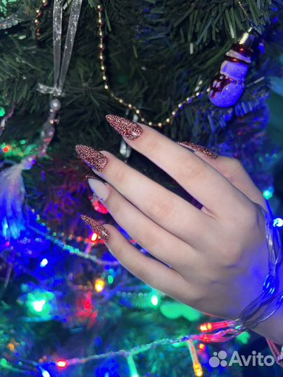 Маникюр на дому