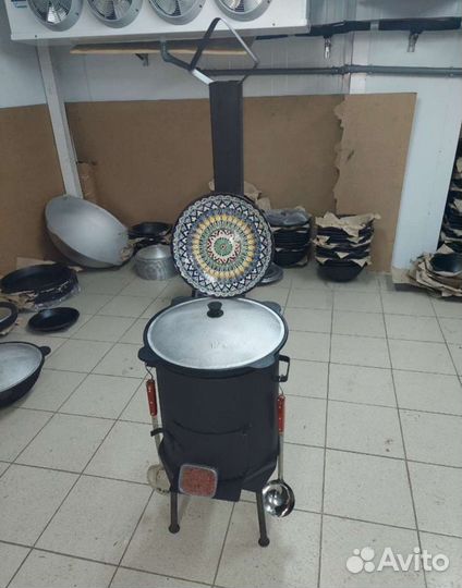 Казан чугунный 12 литров с печкой 3мм