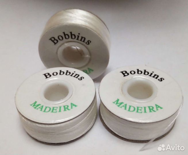 Иглы и нить для вышивки бисером