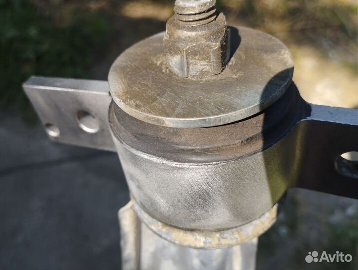 Рычаг Сааб 9000