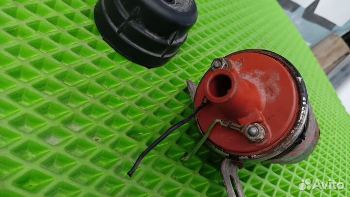 Катушка зажигания Audi 80 B3 (Volkswagen Passat b3