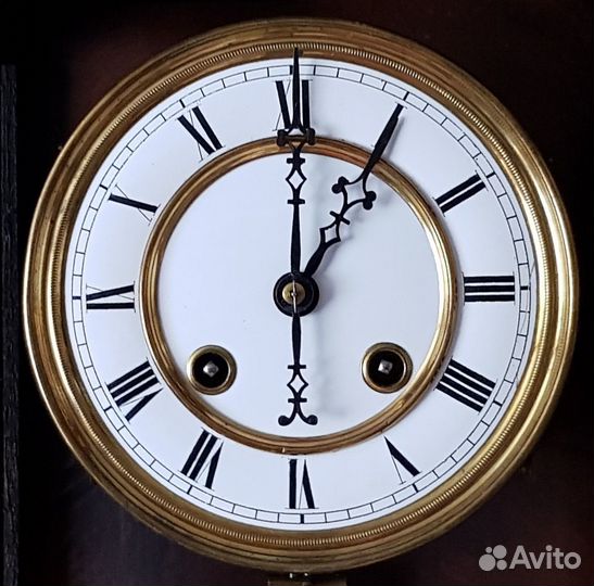 Настенные часы с боем Gustav Becker