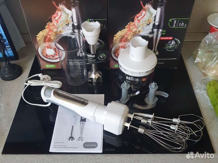 Braun блендер белого цвета