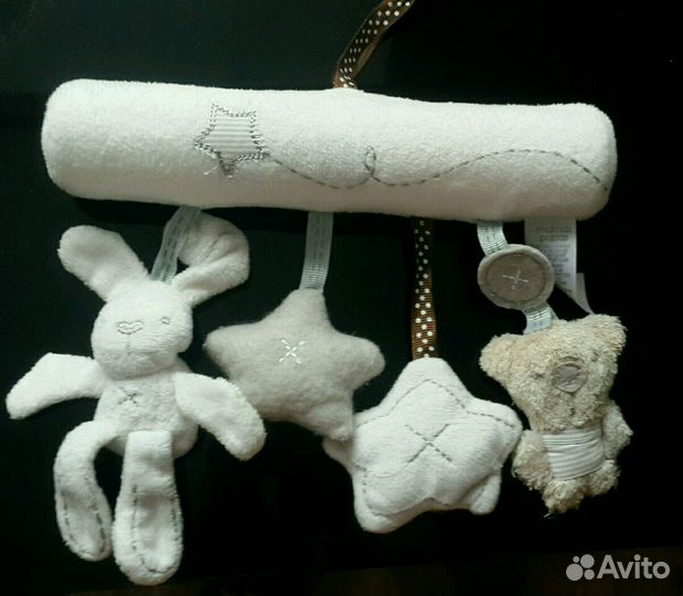 Развивающие игрушки,погремушки+мобиль