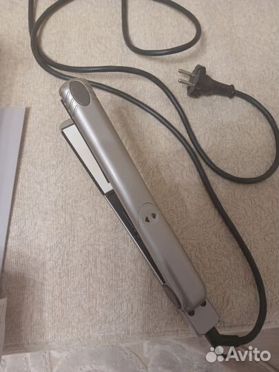 Выпрямитель для волос