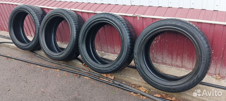Nokian Tyres Hakkapeliitta R 215/50 R17