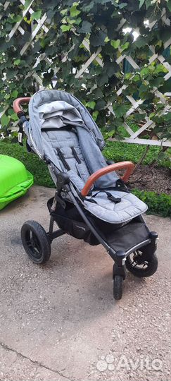 Коляска всесезонная прогулочная Valco Baby Quad X