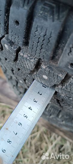 Dunlop SP Winter Ice 01 205/60 R16