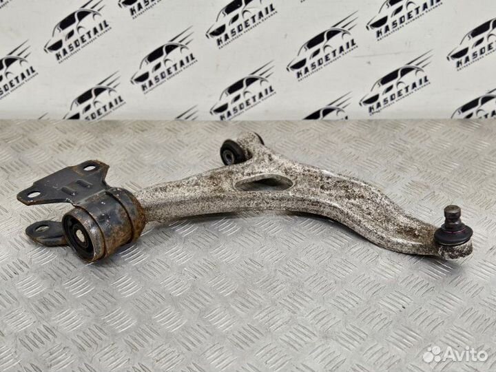 Рычаг подвески нижний передний правый Ford Focus 3