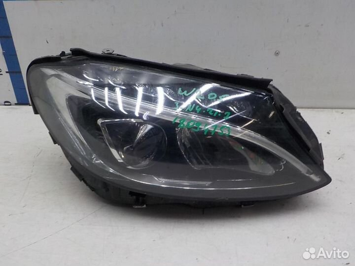 Фара правая Mercedes-Benz C-Class