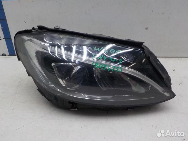 Фара правая Mercedes-Benz C-Class