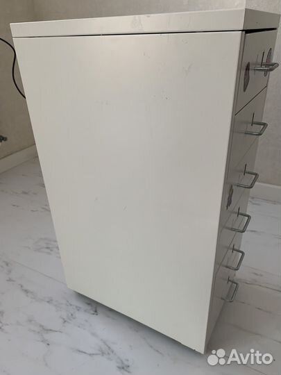 Тумба офисная с ящиками