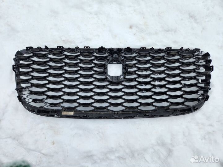Решетка радиатора jaguar XF 2021 рестайлинг