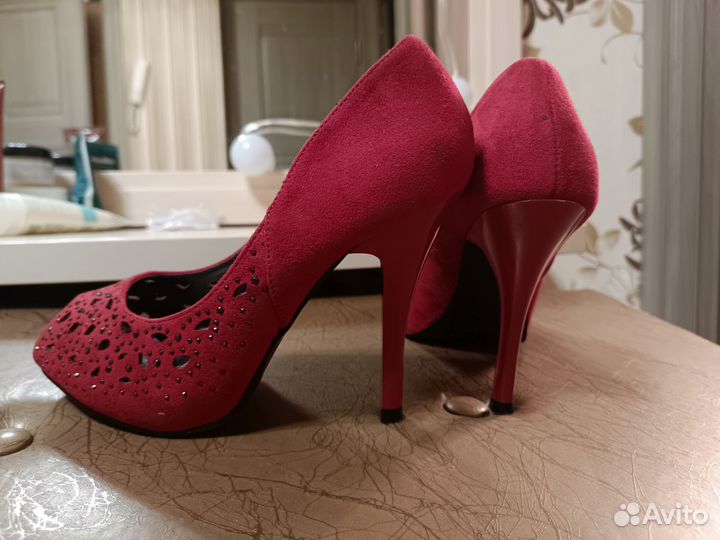 Туфли женские