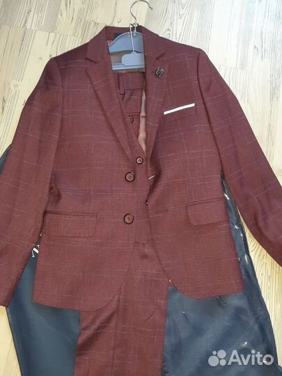 Новый школьный костюм для мальчика