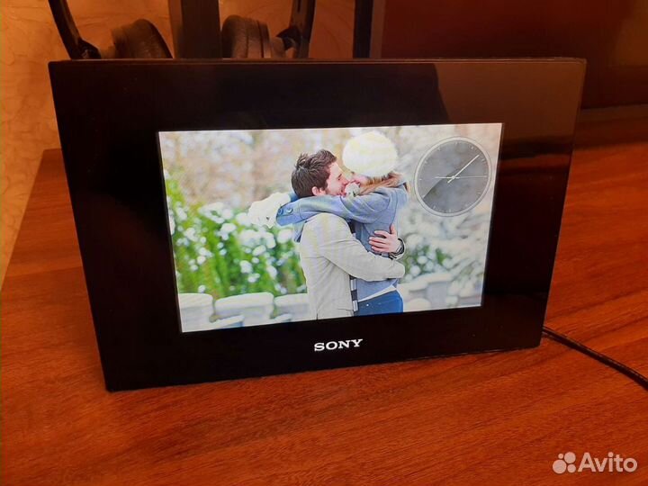 Цифровая фоторамка sony