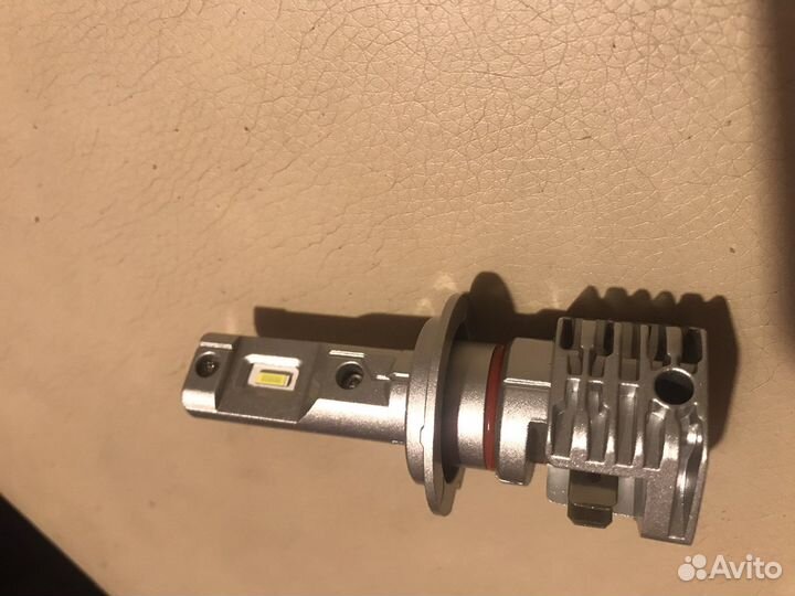 Продаются светодиодные лампочки H7