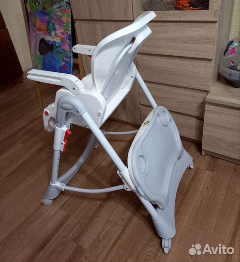 Стул для кормления