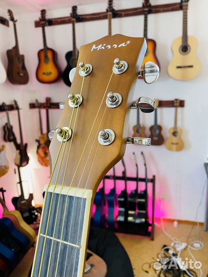 Гитара Новая
