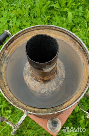 Старинный самовар. угольный. Тула