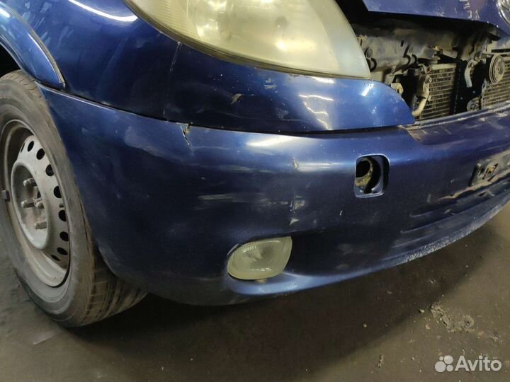 Бампер передний Toyota Yaris Funcargo