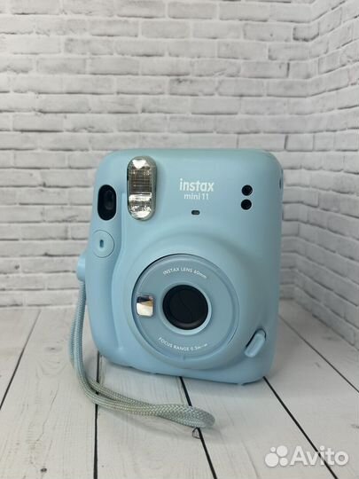 Фотоаппарат instax mini 11 blue