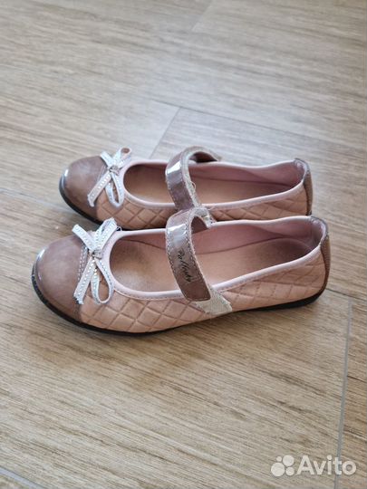 Туфли для девочки 35