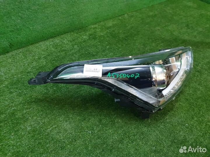 Фара правая Hyundai Creta