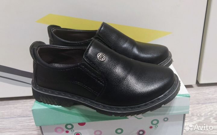 Ботинки детские для школы