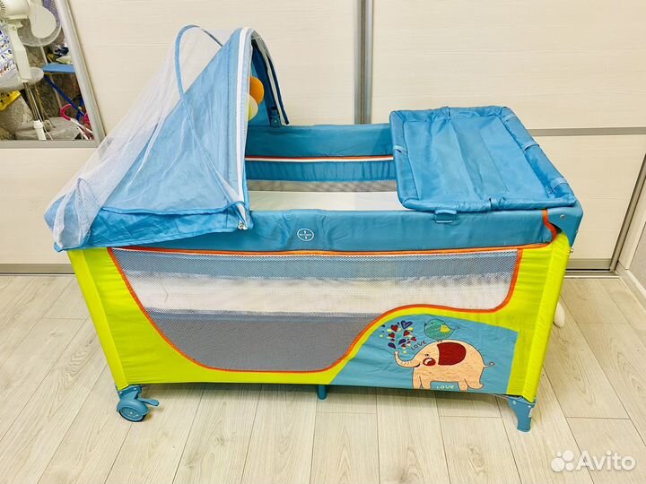 Детская кровать манеж
