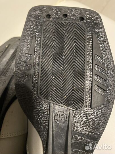 Лыжные ботинки 33р