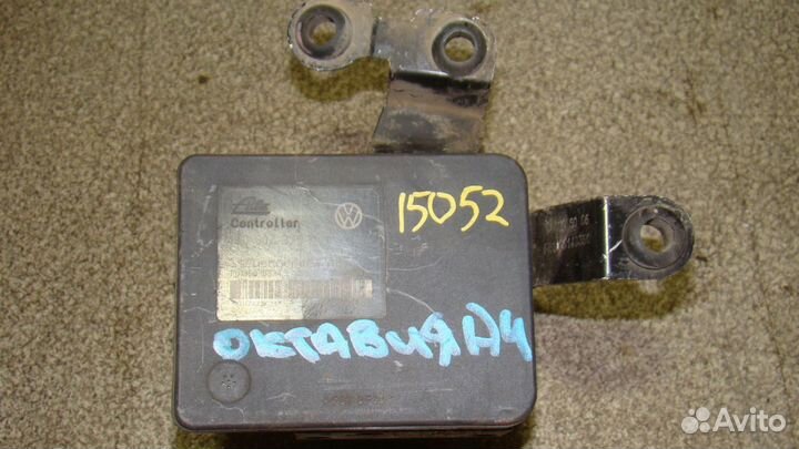 Блок ABS (насос) Skoda Octavia (A4, 1U)