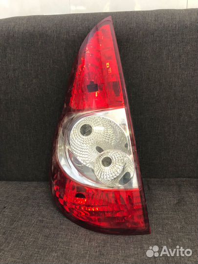 Фонарь 2171 задний левый голый