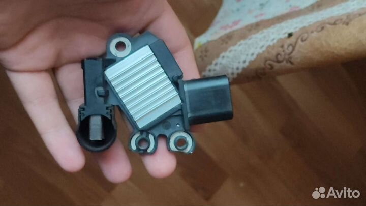 Щетки генератора Kia Rio 3