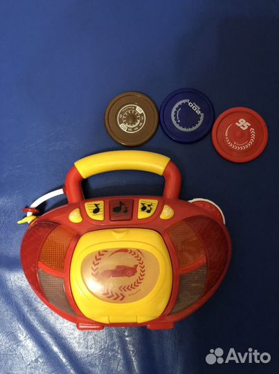 Магнитофон игрушечный