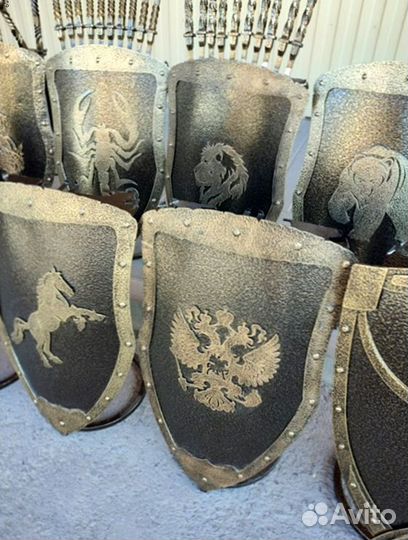 Щит подарочный/ подставка под шампуры