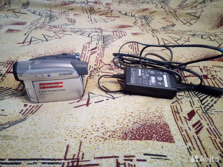 Видеокамера sony DCR-HC 26