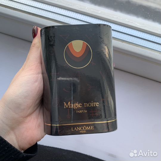 Парфюм magie noire lancôme