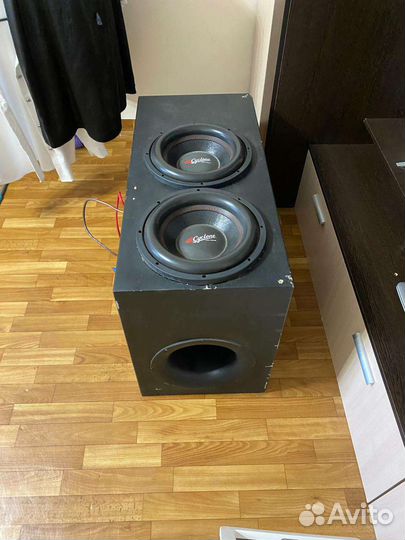 Продам Сабвуфер 30000