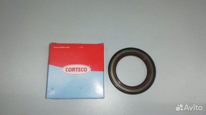 Сальник распредвала передний