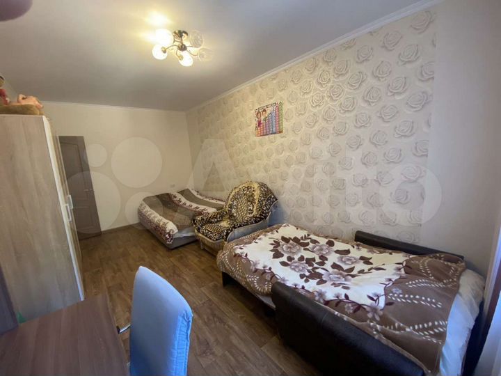 3-к. квартира, 80 м², 2/9 эт.