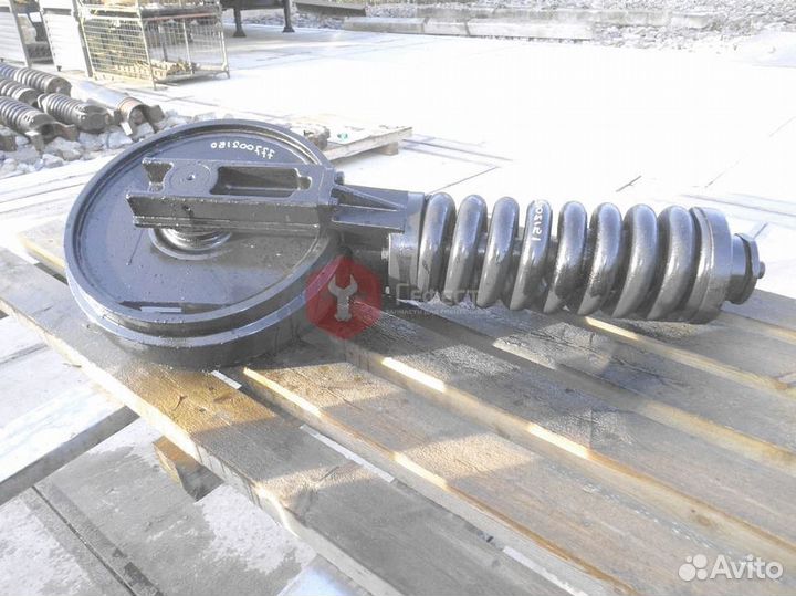 Натяжитель гусеницы JCB JS220xdjra0215